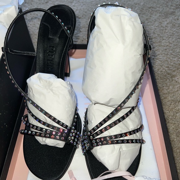 Piferi Athena 100 in Black Satin - Picture 7 of 11